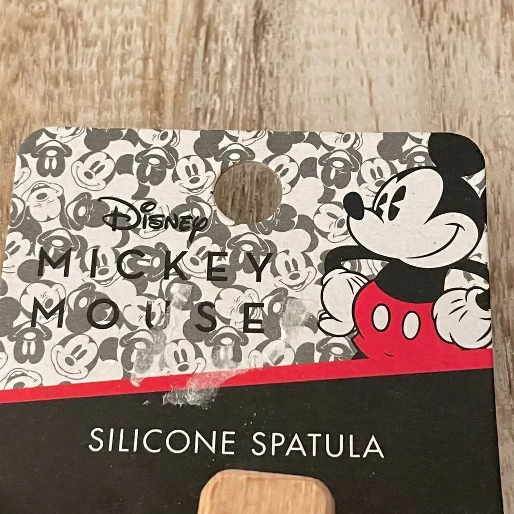 NWT Disney Mickey Mouse Silicone Hand White Glove Spatula Wooden Handle New